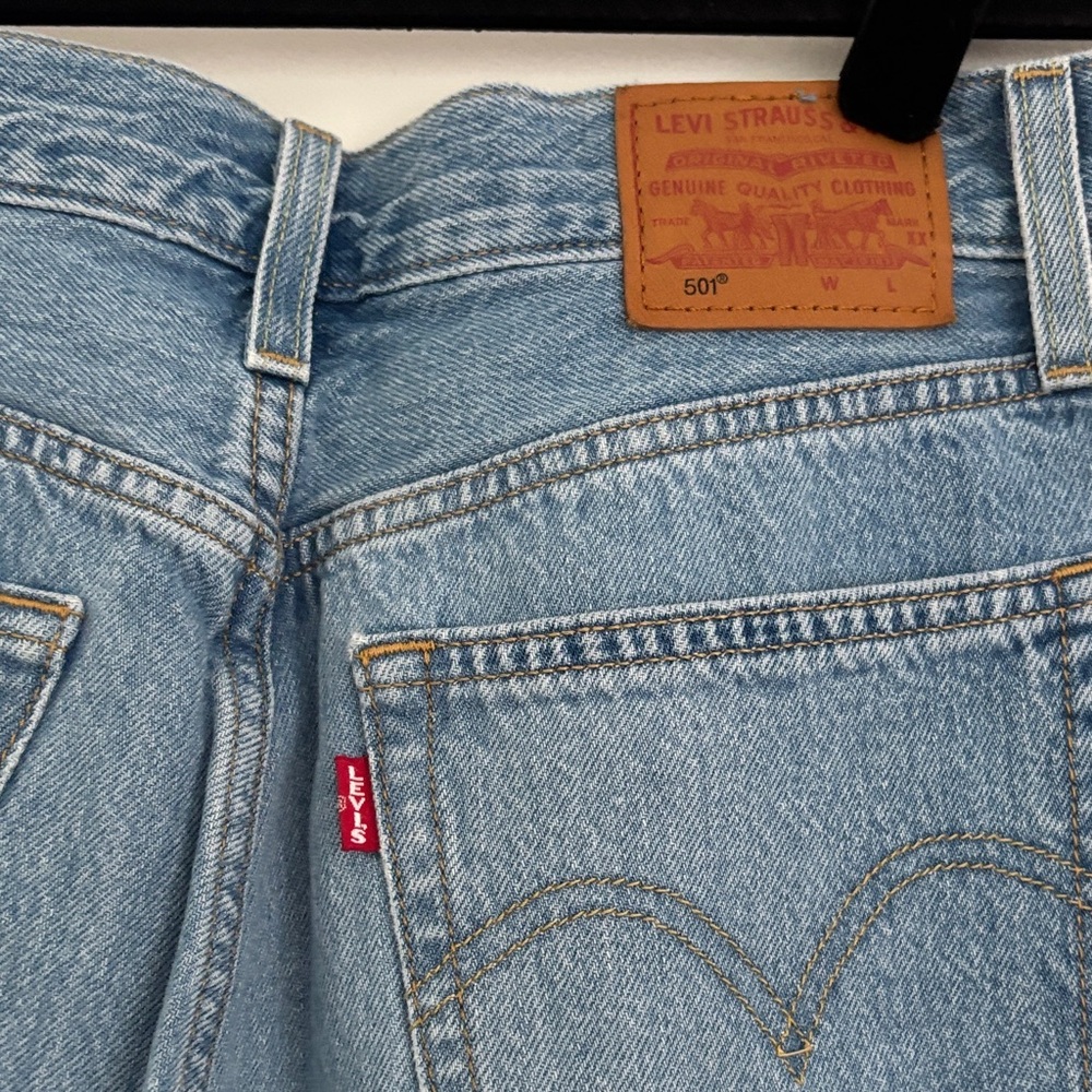 Levi's Light Blue Ripped Jeans - Picture 8 of 12